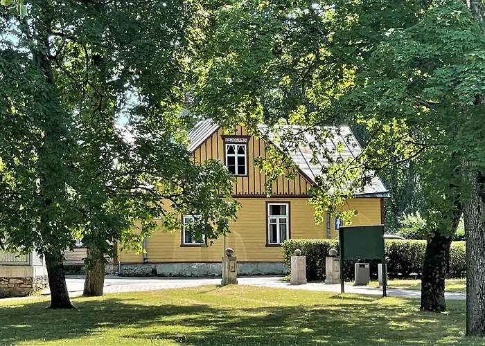 Rüütli 1 - sea view apartement in Haapsalu Old Town